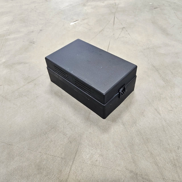 Hurricane Relay and fuse panel RB10 (Bottom mount)