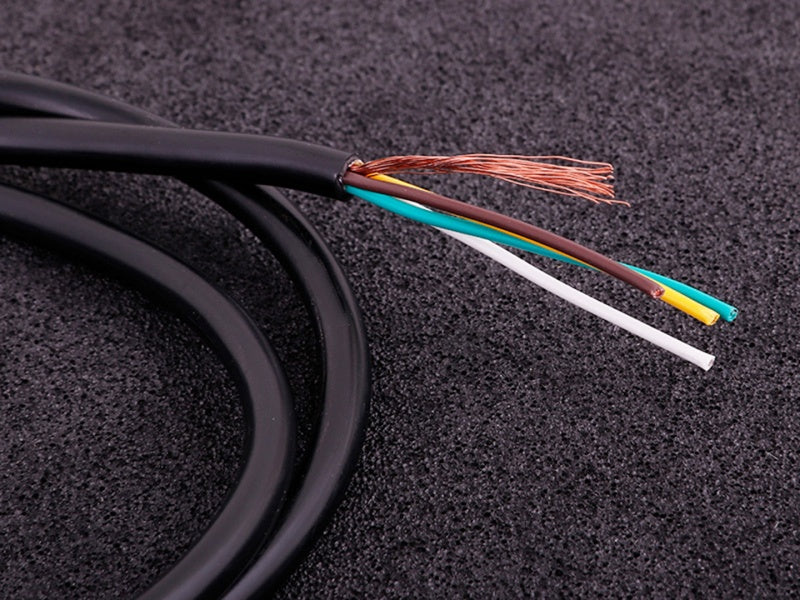 Shielded cable (4 cores) black